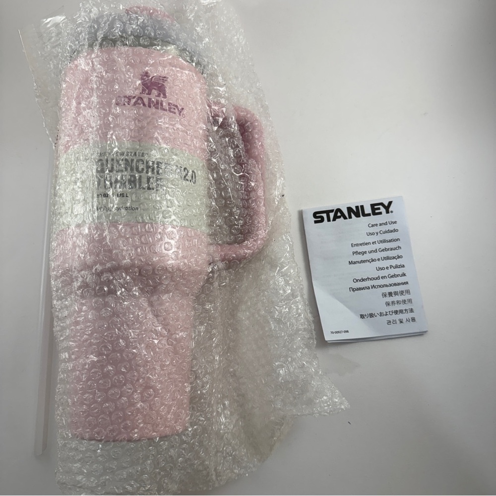 💖 Stanley Quencher H2.0 Tumbler in Soft Pink, 40 oz, NWT - Picture 9 of 12
